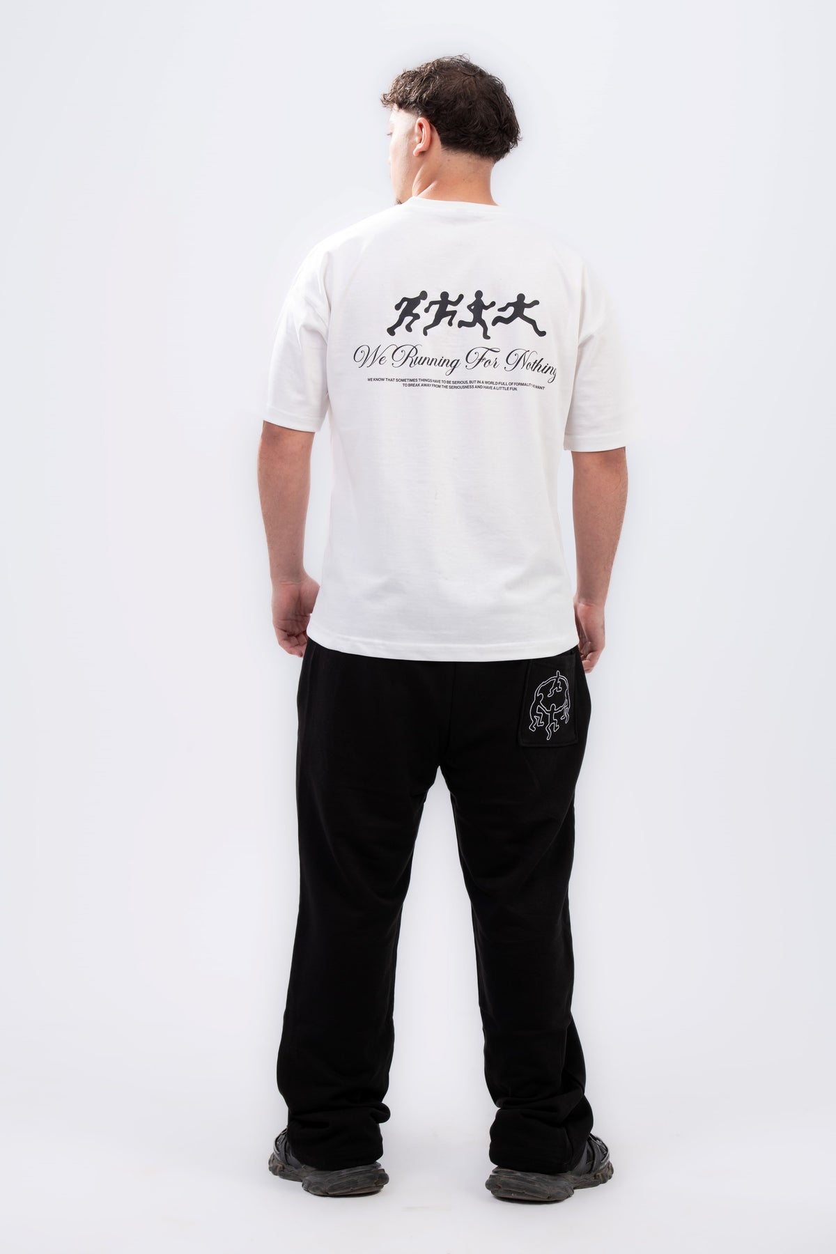 SIGNATURE SWEATPANTS
