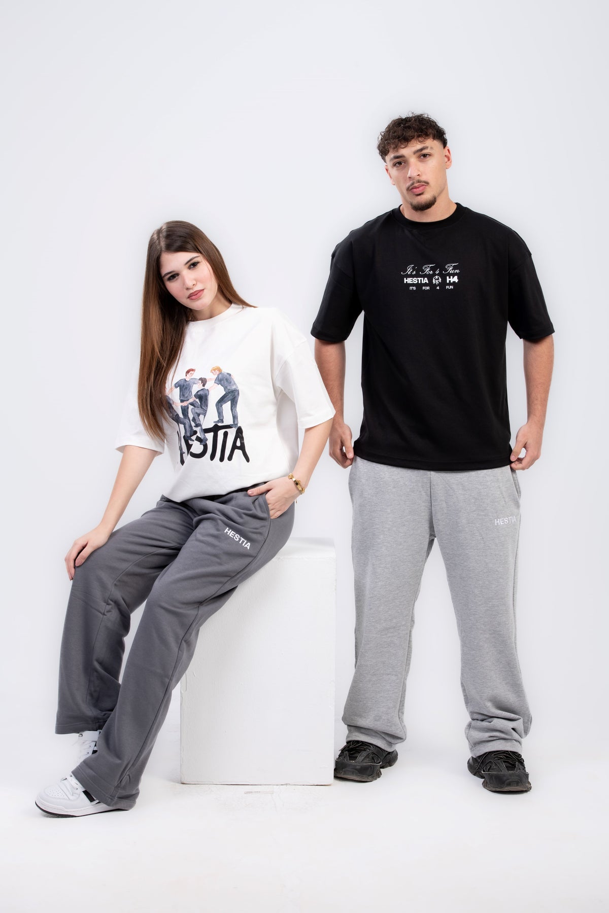 SIGNATURE SWEATPANTS